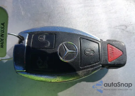 2011 Mercedes-Benz E 350 из США, поврежденный, VIN WDDHF5GB8BA449628